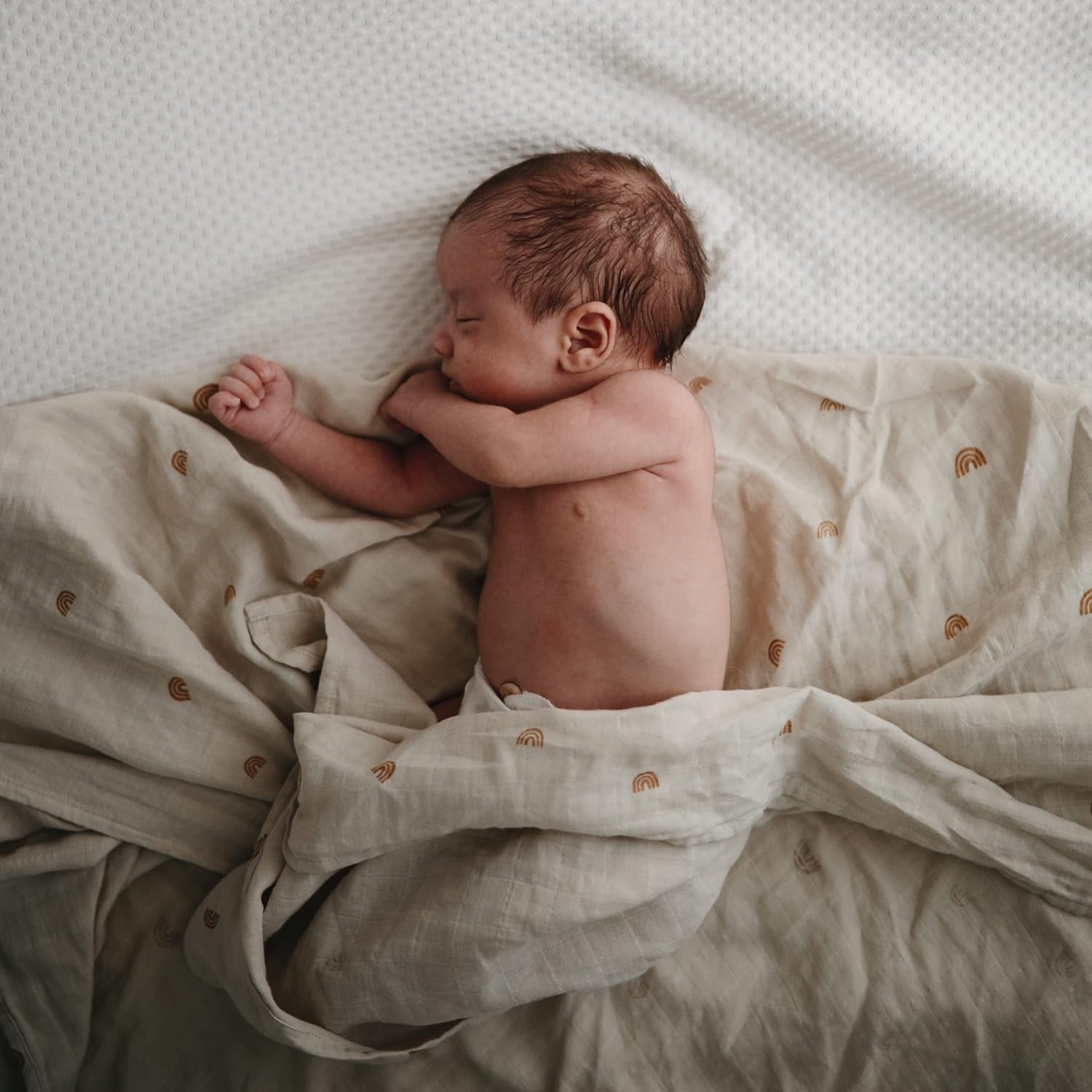 Muslin Baby Swaddle Blanket | 100% Organic Cotton (Rainbows)