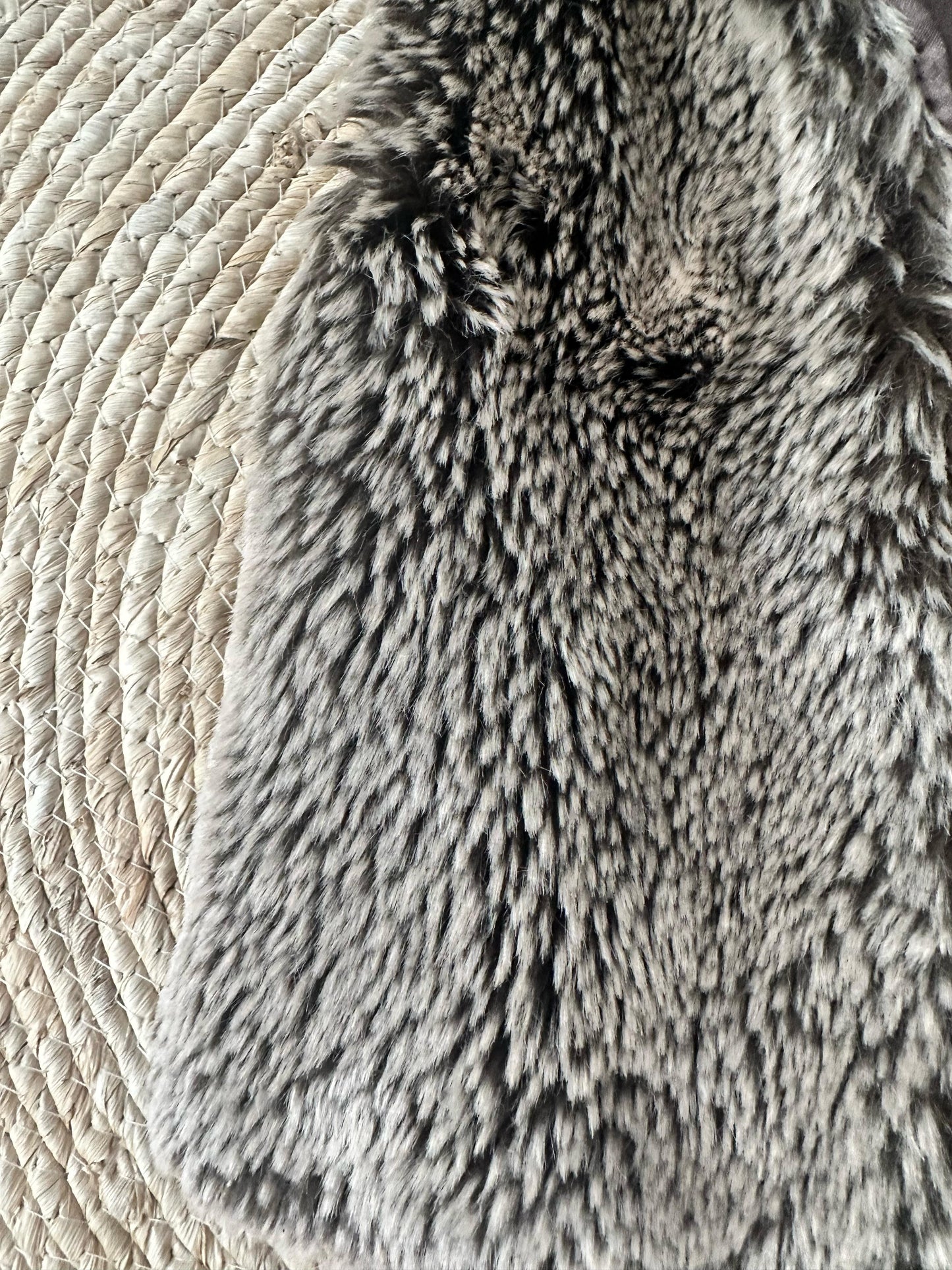 Hello Loomi Cozy Faux Fur Vest