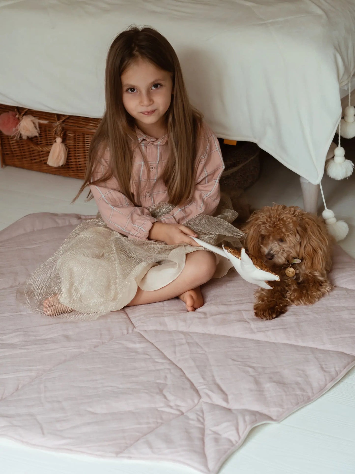 Organic Cotton and Linen Leaf Playmat - Powder Pink