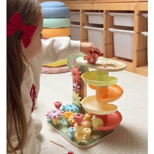 Why Wooden & Montessori Toys Are Best for Your Child | Hello Loomi - HelloLoomi