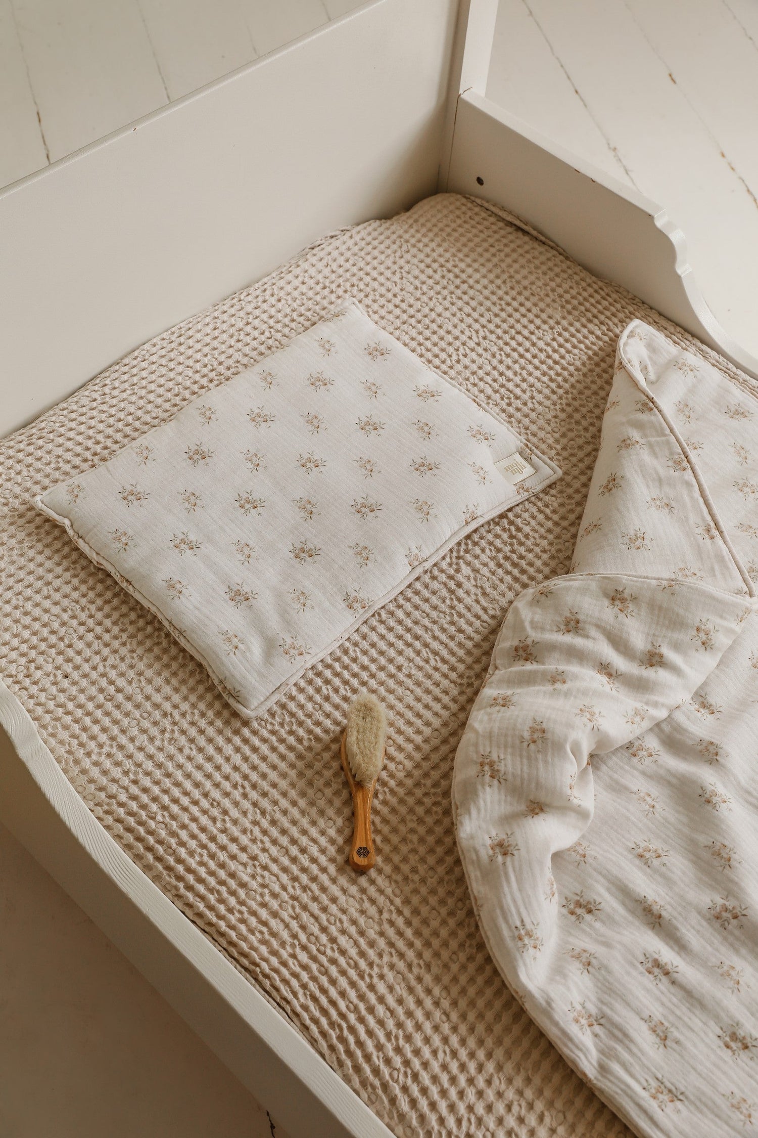 Blanket & Pillow Sets